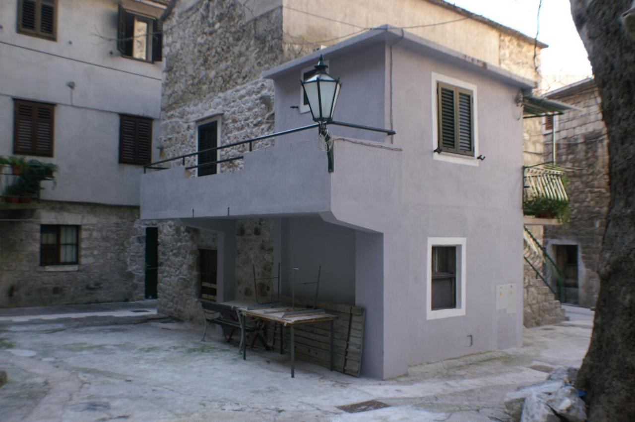 Apartments With A Parking Space Omis - 4327 Εξωτερικό φωτογραφία