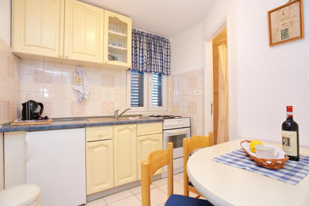 Apartments With A Parking Space Omis - 4327 Εξωτερικό φωτογραφία